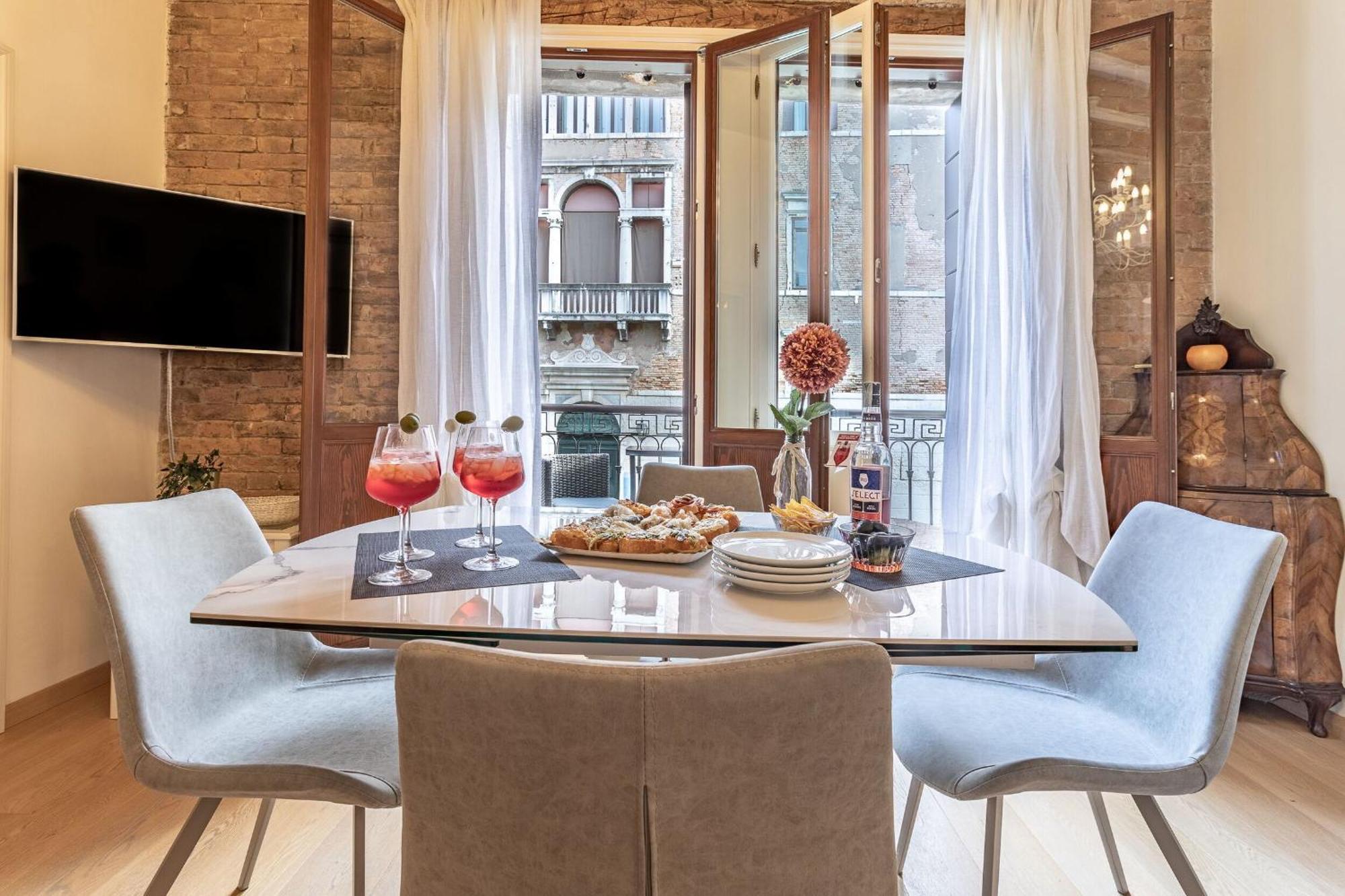 Apartment Italian Experience-riva Degli Schiavoni Boutique Venedig